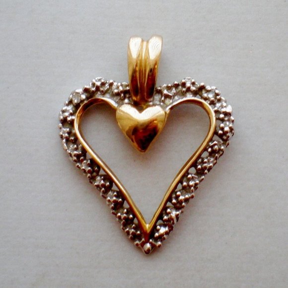 Vintage Solid 10K Two Tone Yellow White Gold Heart Flower...